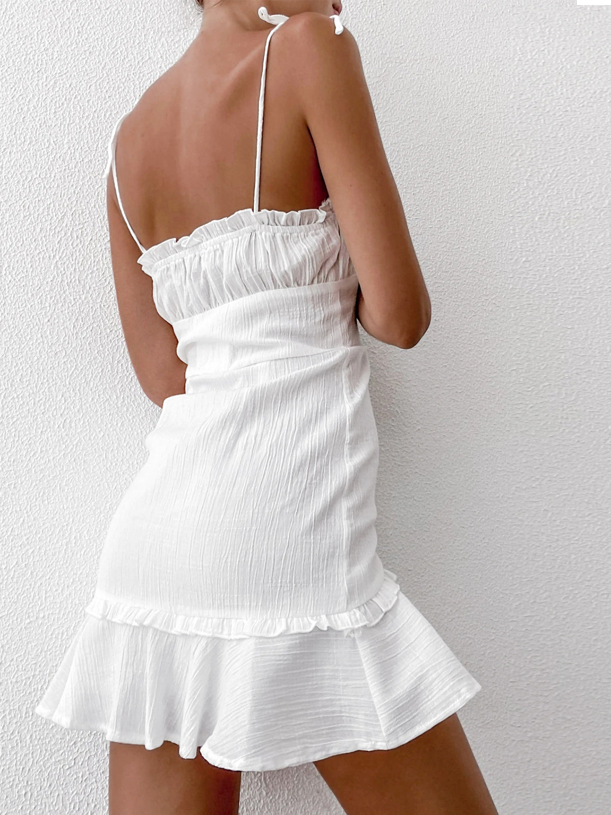 Sexy V-Neck Ruffle Skirt Bodycon Sling Dress - Short Length